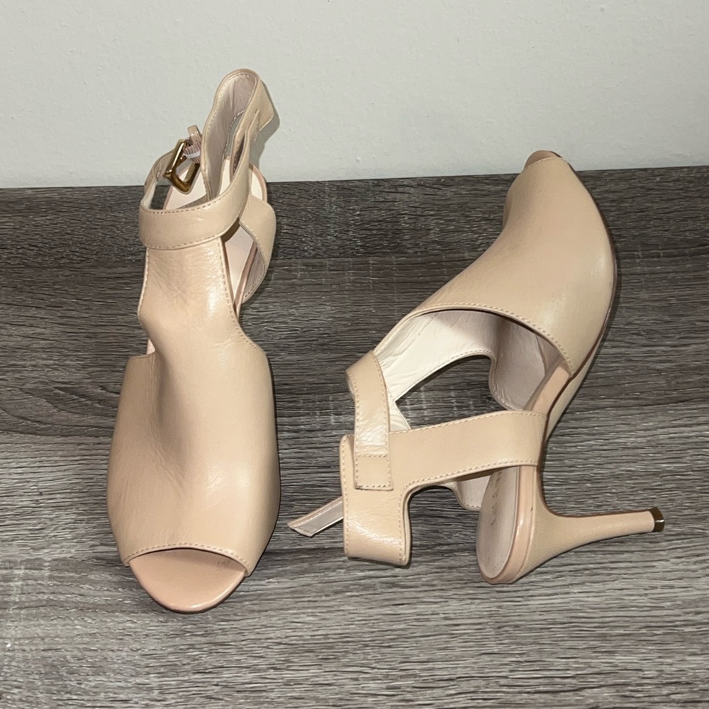 Tan dress sandals 8 1/2